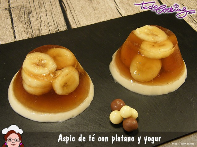 Aspic De Té Con Plátano Y Yogur De Piña