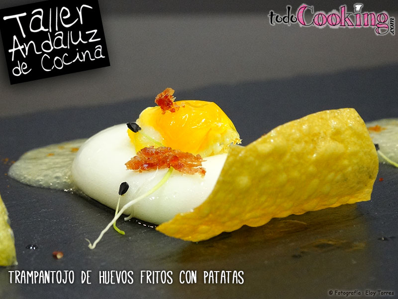 Trampantojo-de-huevos-fritos-con-patatas