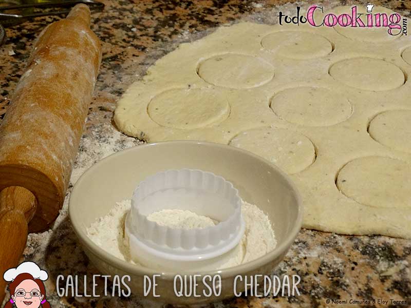 Galletas-Queso-Cheddar-05