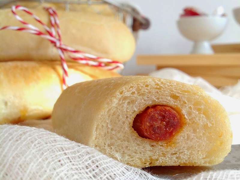 flautitas-rellenas-de-fuet-y-chorizo