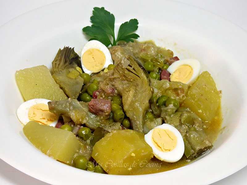 guiso-de-patatas-alcachofas-y-guisantes-con-jamon verduras y hortalizas