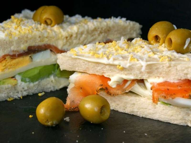 ##Sandwich-de-salmón-y-aguacate sándwiches y bocadillos